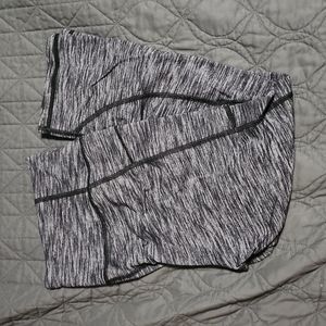 Victoria's Secret capri leggings